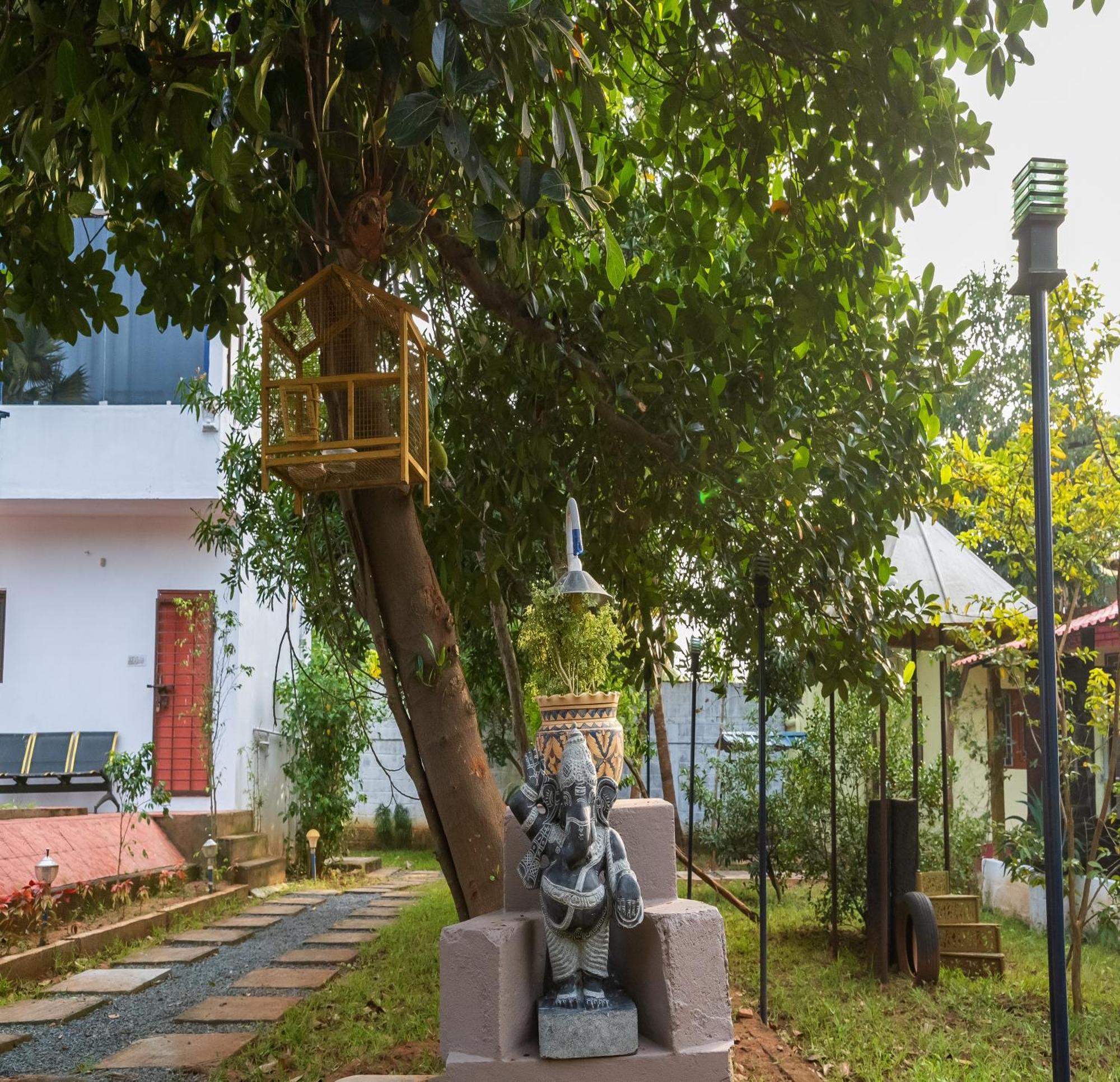Ntr Garden Hotel Auroville Ngoại thất bức ảnh
